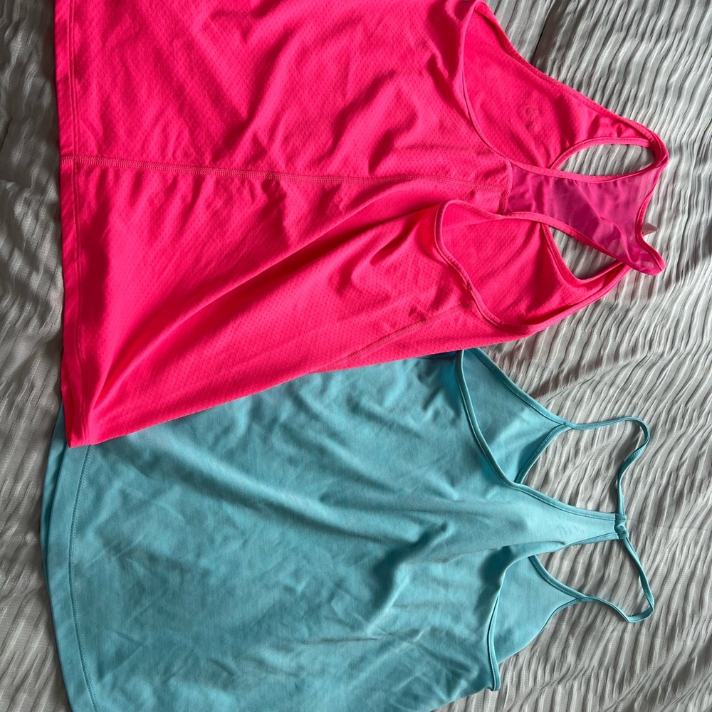 Tank top bundle - Picture 4 of 4